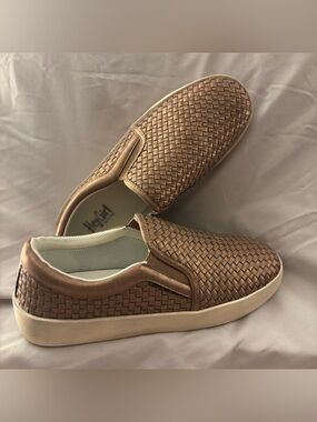 Women shoes